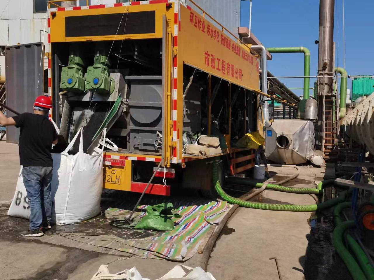 浠水淤泥压干处理